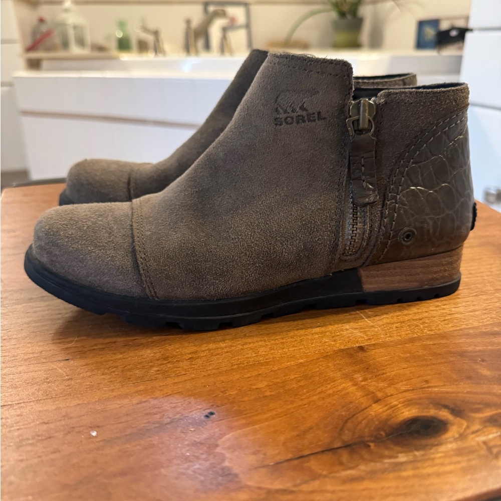 Sorel Major Low Leather Suede Ankle Boot, Sz 7